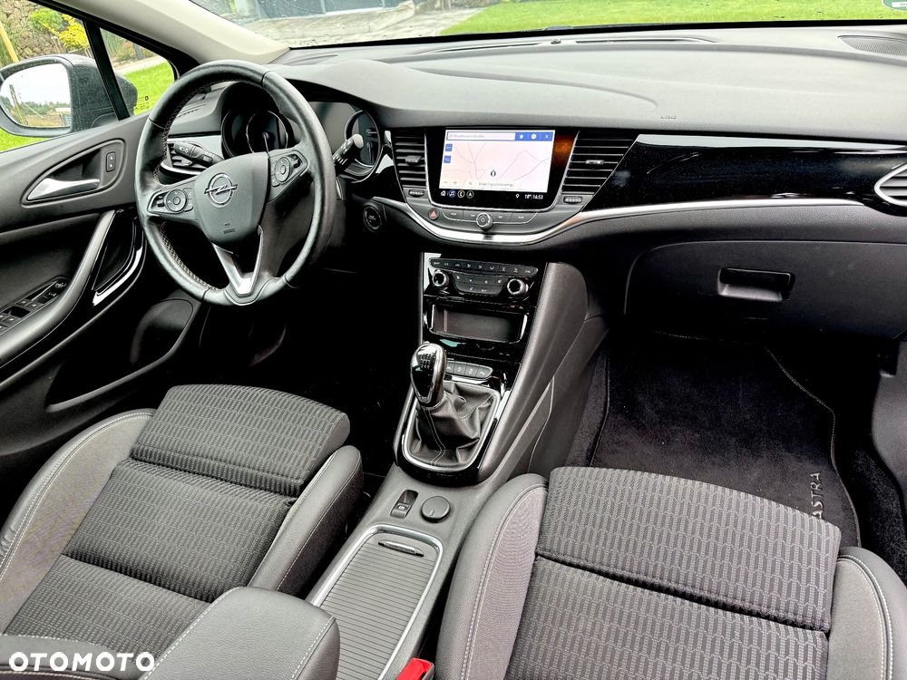 Opel Astra - 8