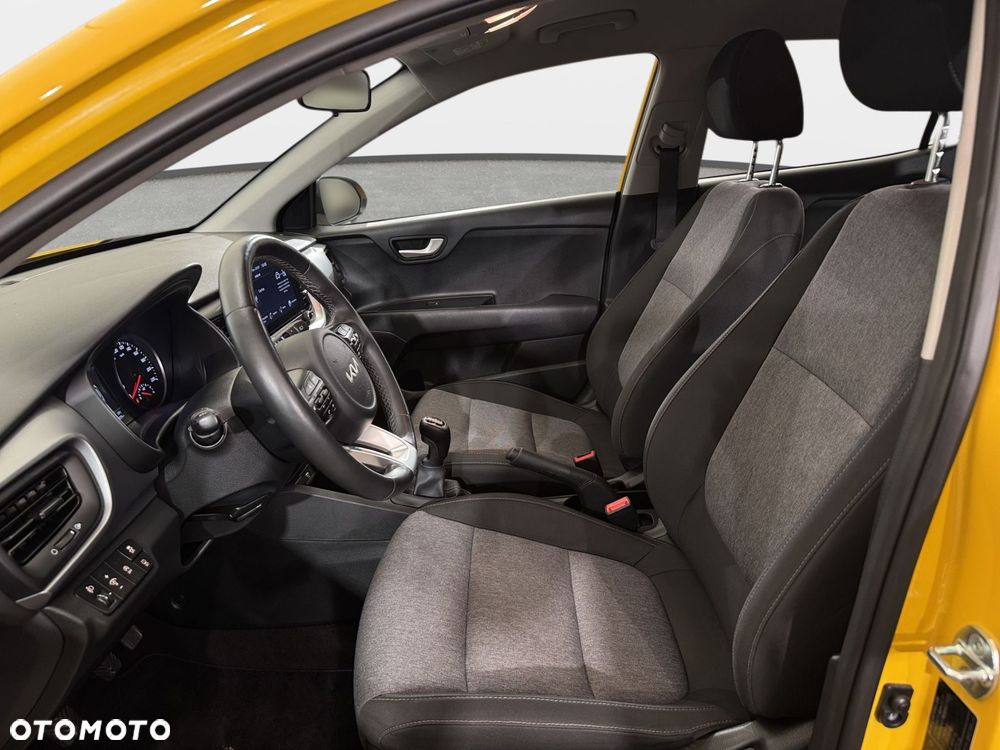 Kia Stonic - 13