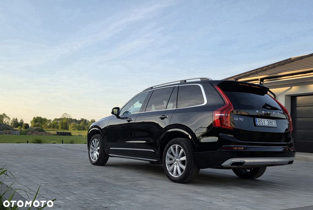 Volvo XC 90 - 4