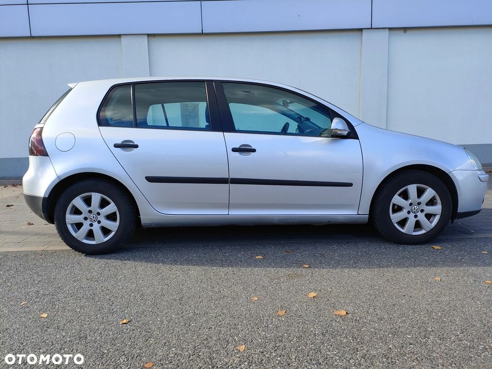 Volkswagen Golf 1.6 Trendline - 26