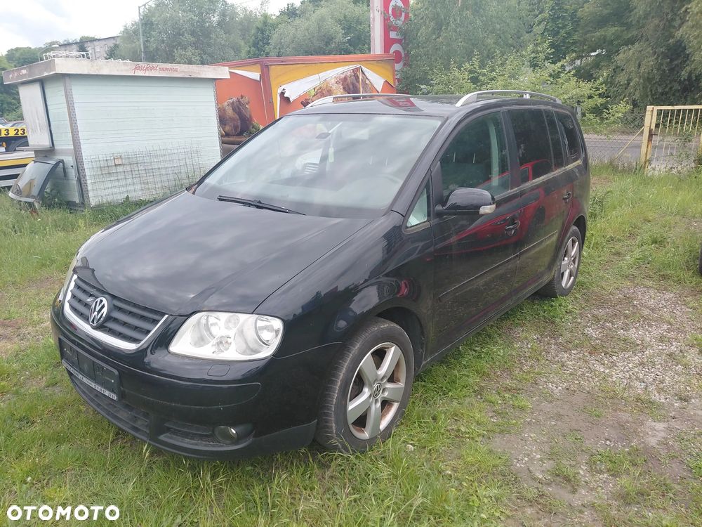 Volkswagen Touran 2.0 FSI Trendline - 1