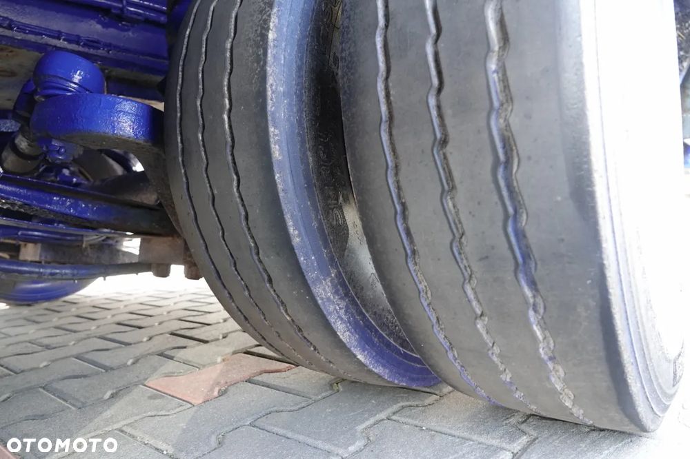 Nooteboom NISKOPODWOZIE / ROZCIĄGANA / 4 OSIOWA / OSIE SKRĘTNE / SAF - 20