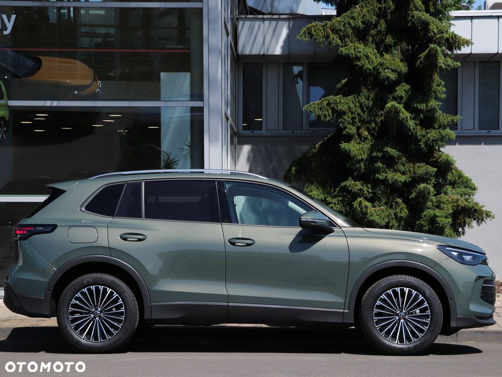 Volkswagen Tiguan - 7