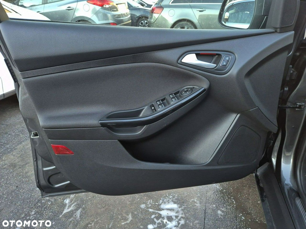 Ford Focus - 10
