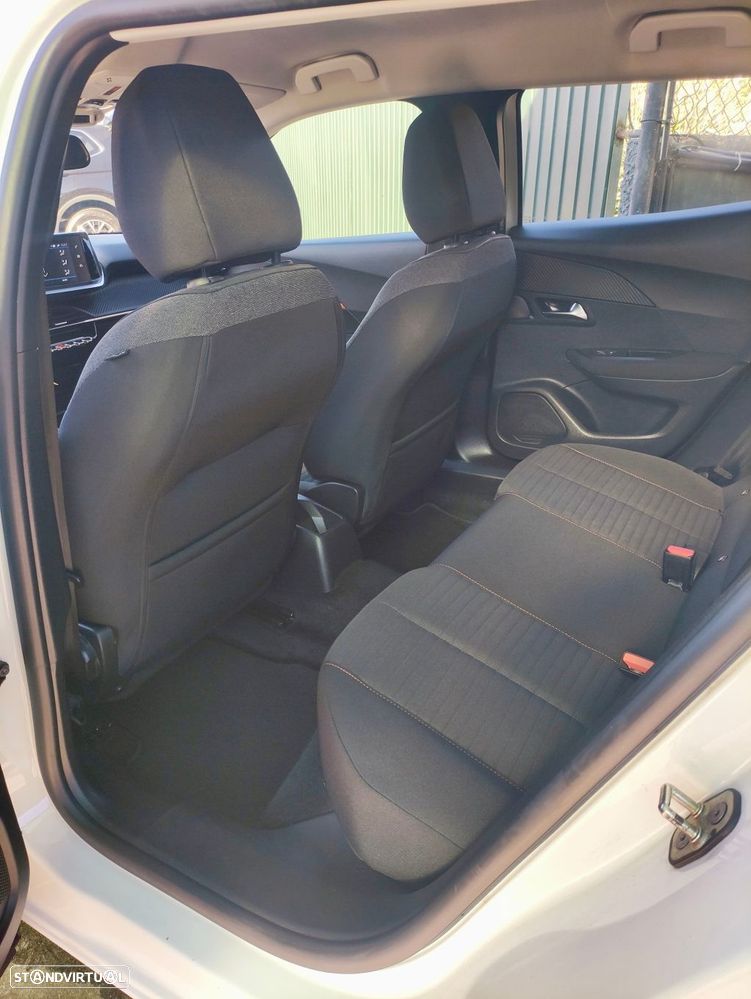 Peugeot 2008 1.5 BlueHDi Active Pack - 16