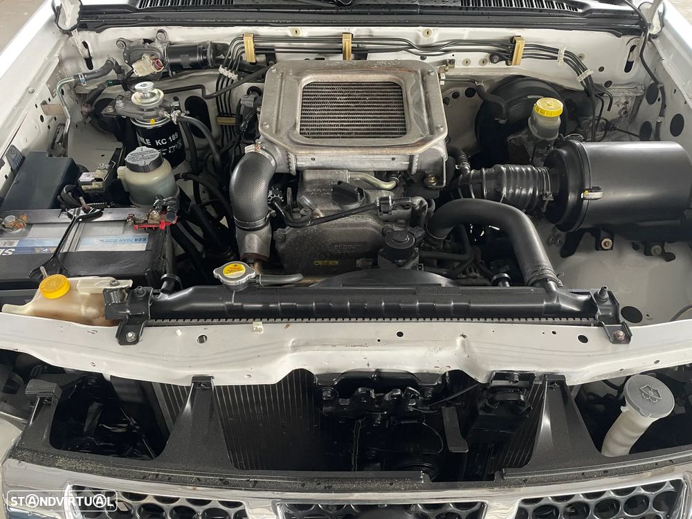 Nissan PICK UP D22 2.5 TURBO - 17