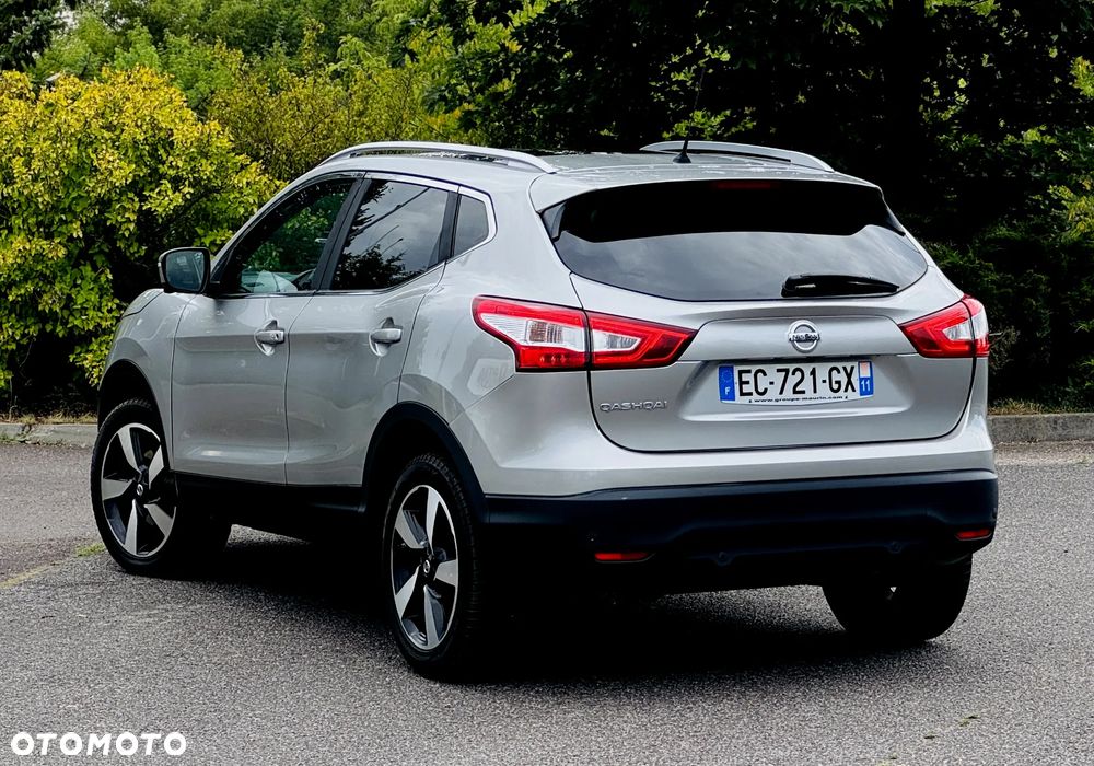 Nissan Qashqai 1.6 DIG-T 360 - 3