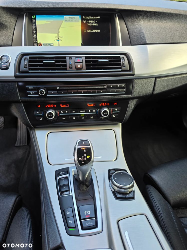 BMW Seria 5 535d xDrive Modern Line - 15