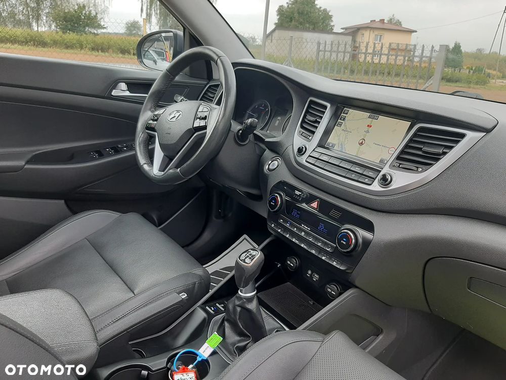 Hyundai Tucson blue 1.7 CRDi 2WD Intro Edition - 19