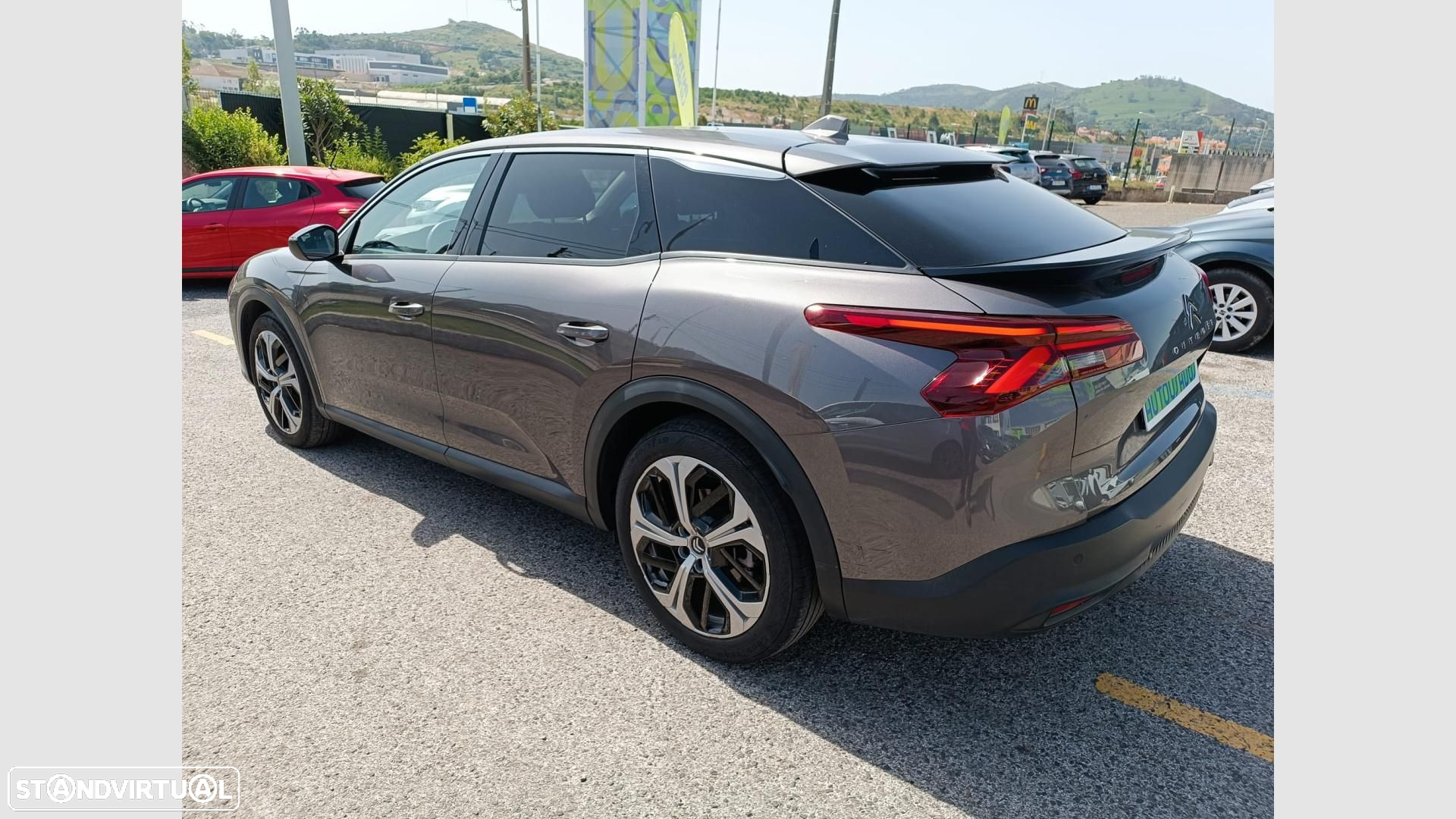 Citroën C5 X 1.2 PureTech Shine EAT8 - 3