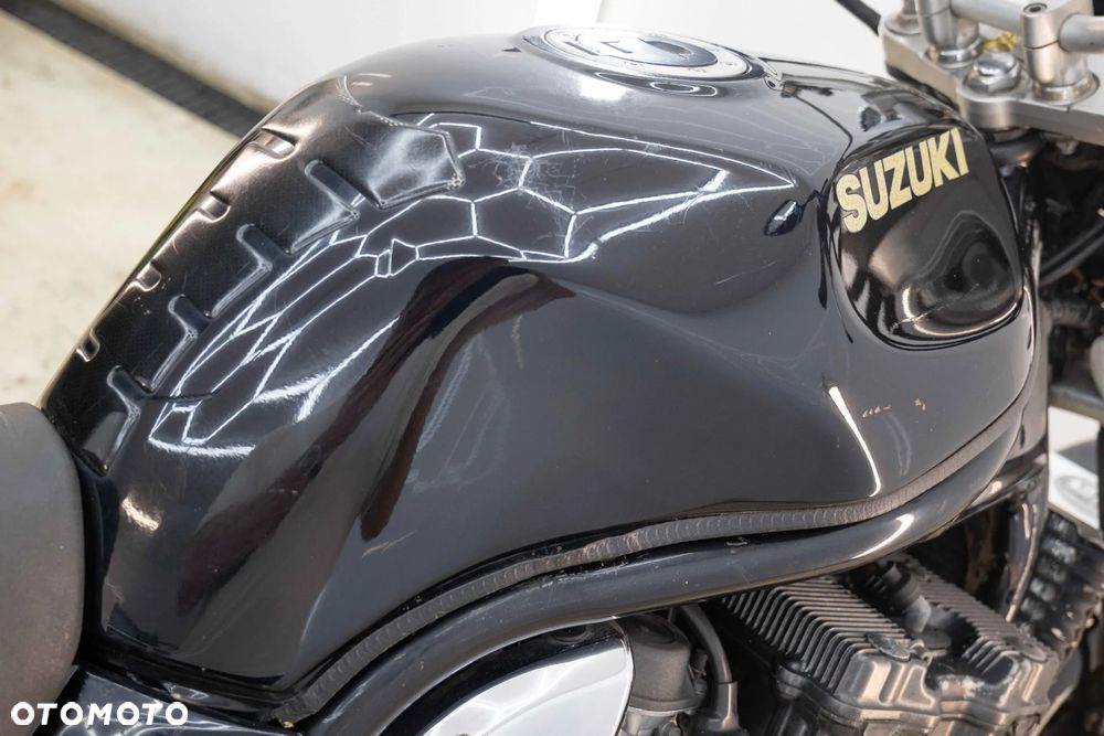 Suzuki Bandit - 20