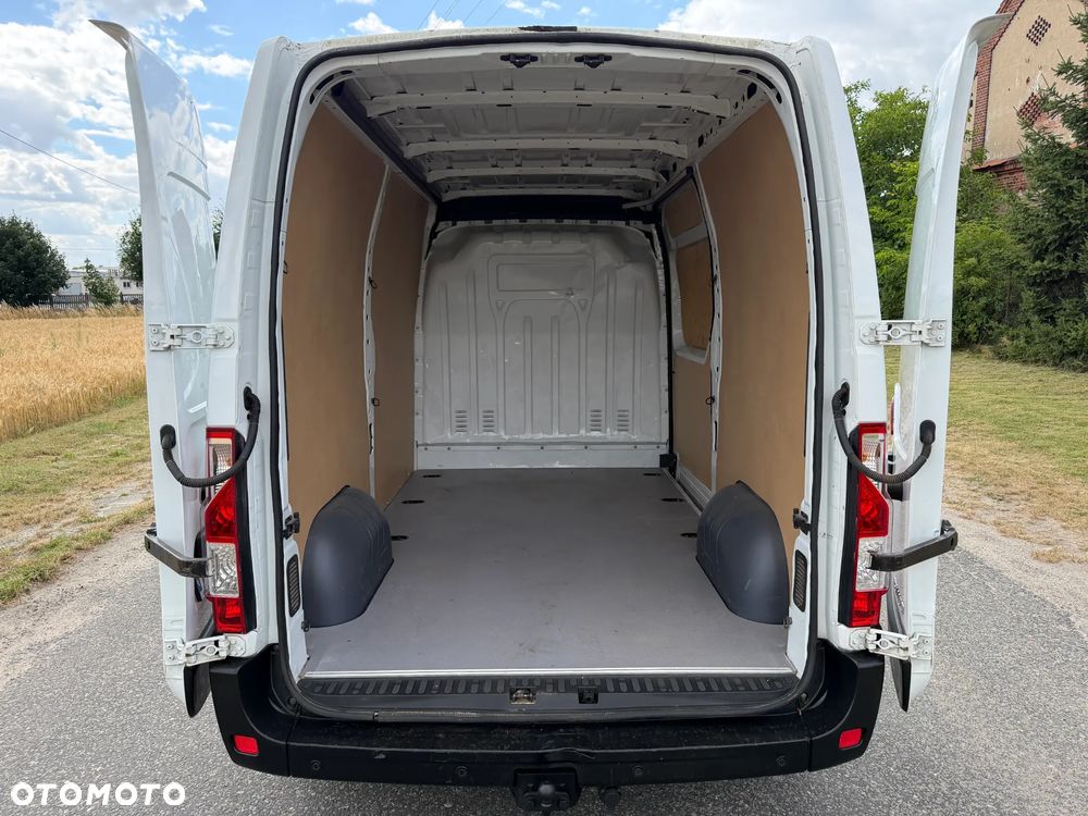 Renault Master * 2.3 / 125KM * L2H2 * Średni / Podwyższany * Furgon / Blaszak * - 20