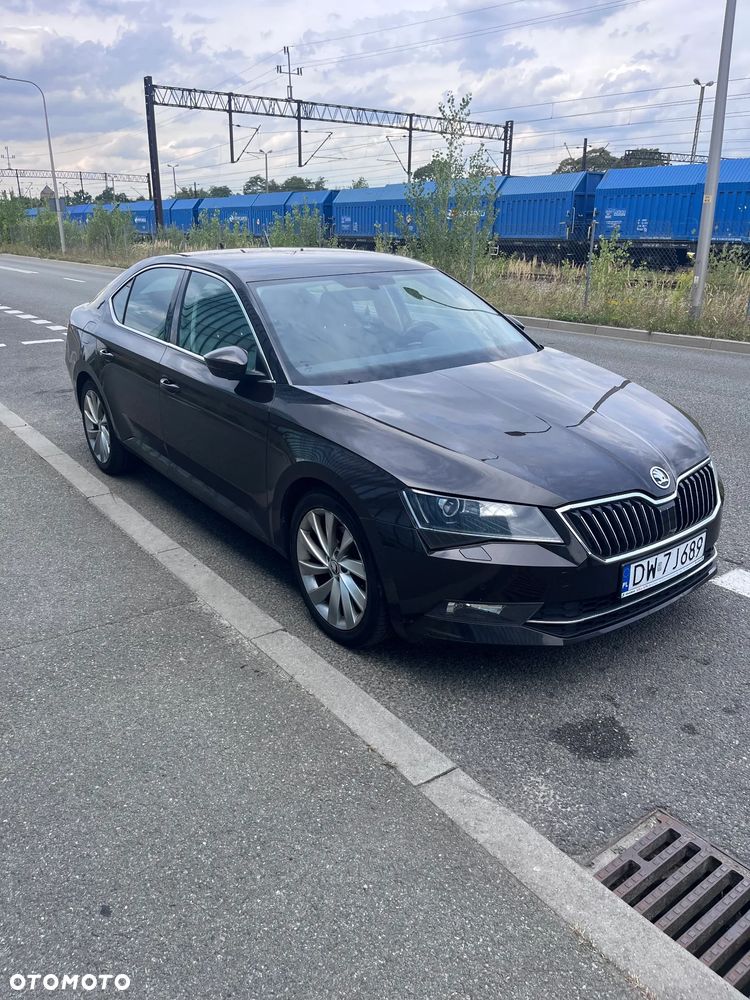 Skoda Superb 1.8 TSI Ambition - 1