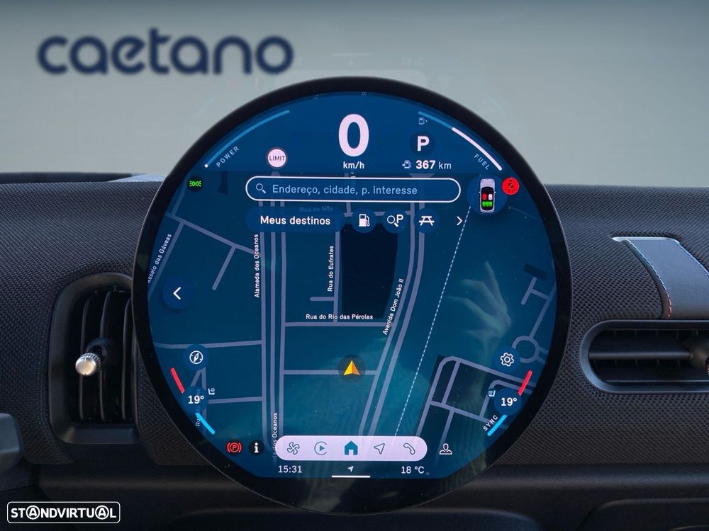 MINI 5 Portas Cooper Classic Auto - 10