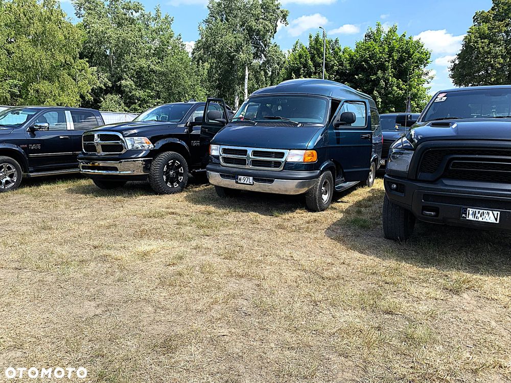 Dodge RAM - 18