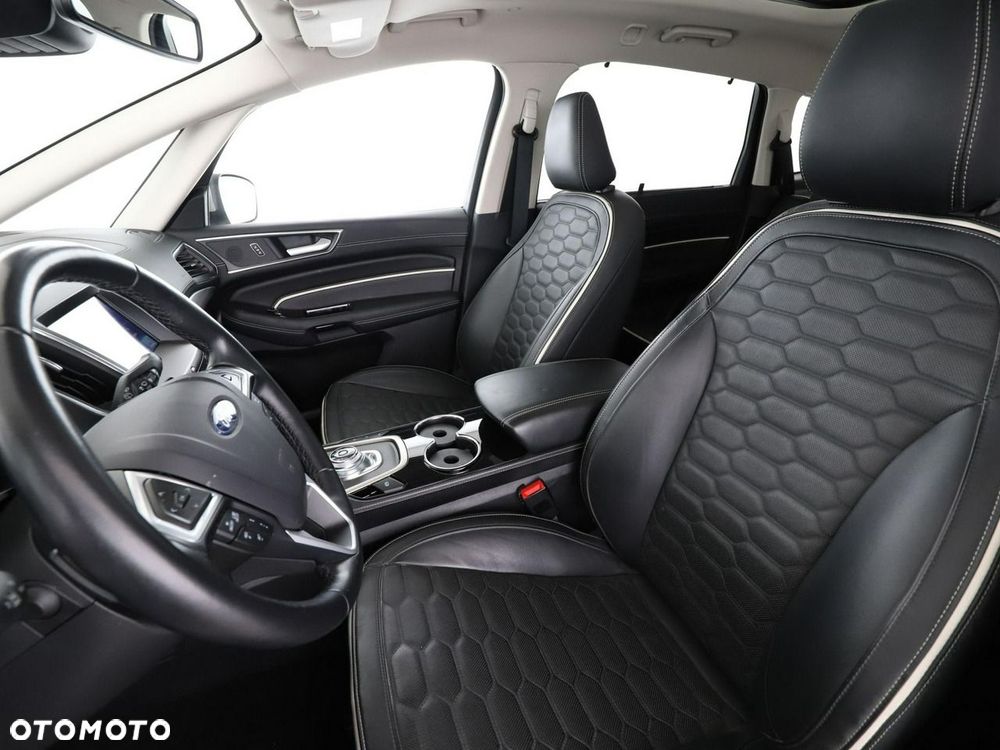 Ford S-Max - 14
