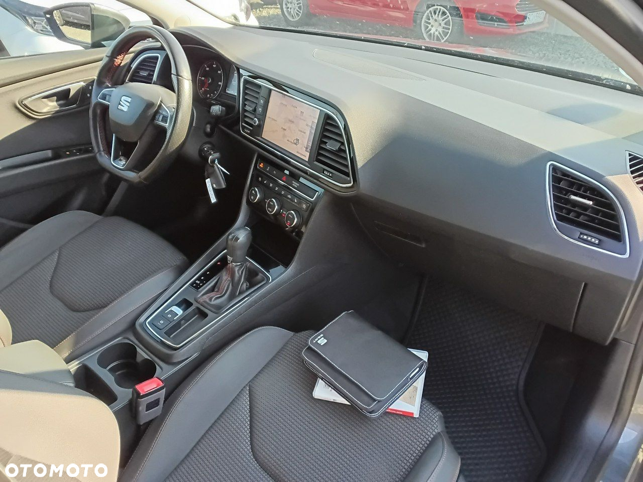 Seat Leon 2.0 TDI DPF Start&Stop DSG FR - 9