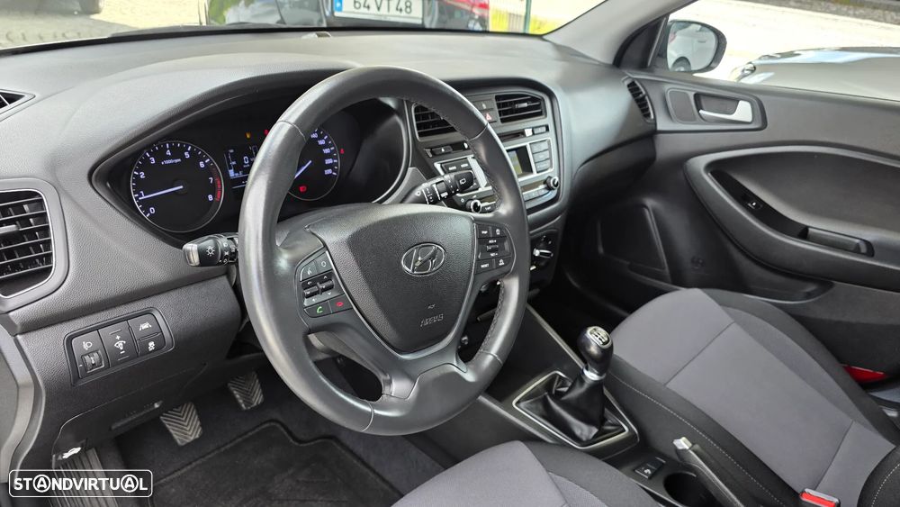 Hyundai i20 1.2 Comfort - 16