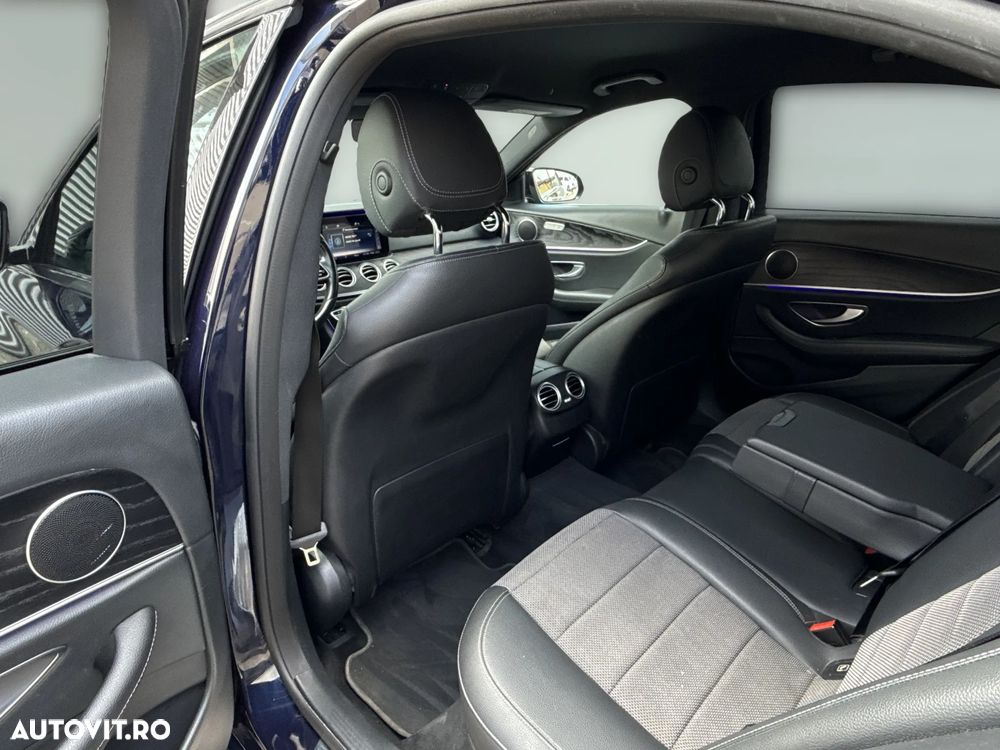 Mercedes-Benz E 220 d 4MATIC Aut. - 23