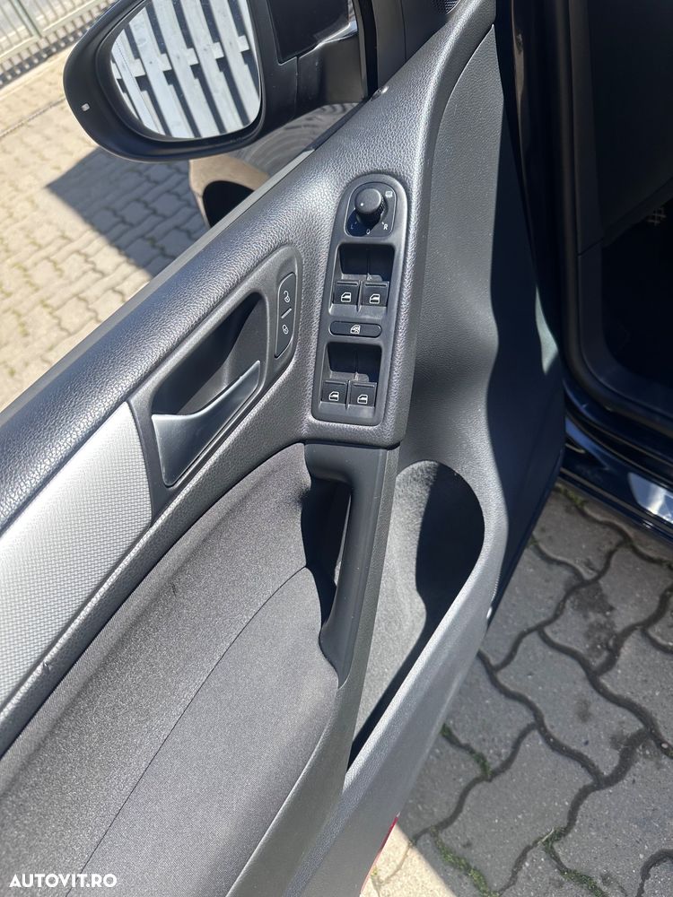 Volkswagen Golf 1.4 TSI Highline - 13
