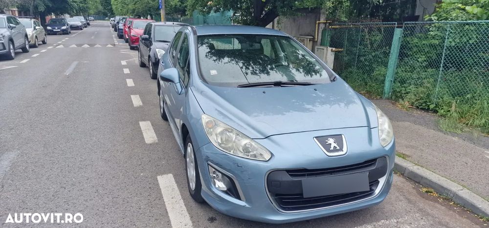 Peugeot 308 1.6HDi Confort Pack - 1