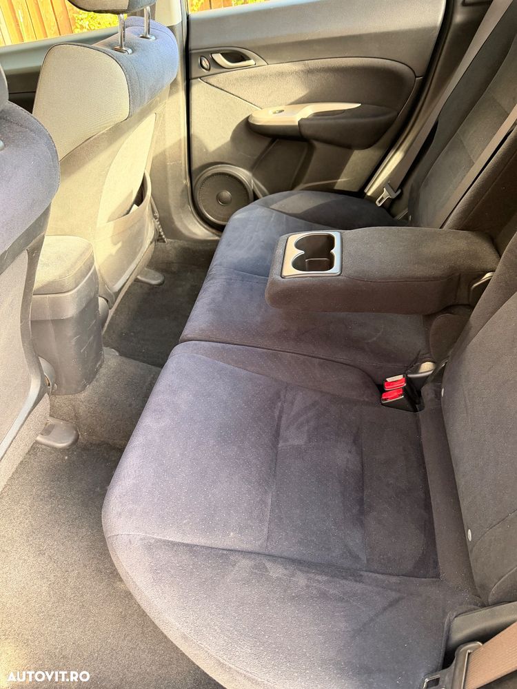 Honda Civic 2.2i-CTDi Comfort - 11