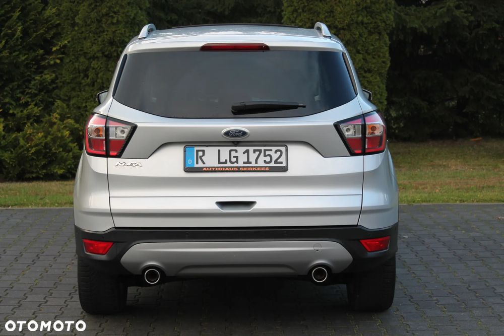 Ford Kuga - 18