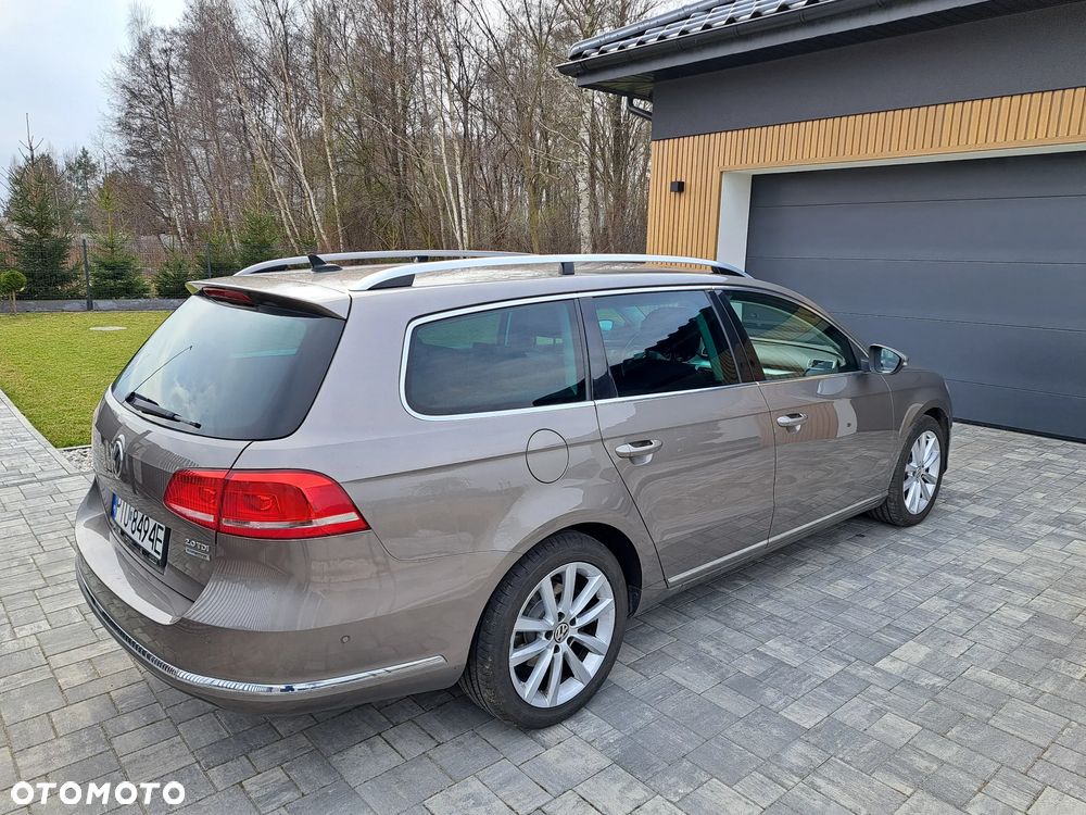 Volkswagen Passat 2.0 TDI DSG BlueMotion Technology Highline - 4