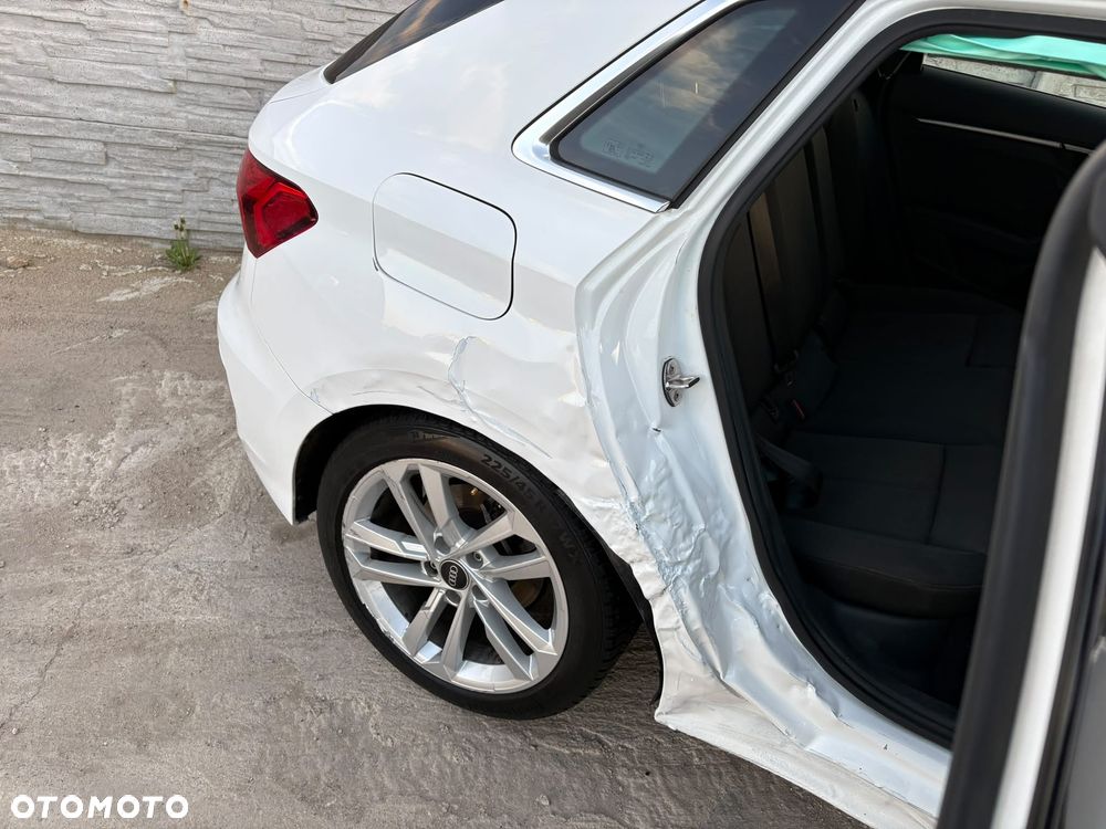 Audi A3 Sportback 30 TDI S tronic - 30