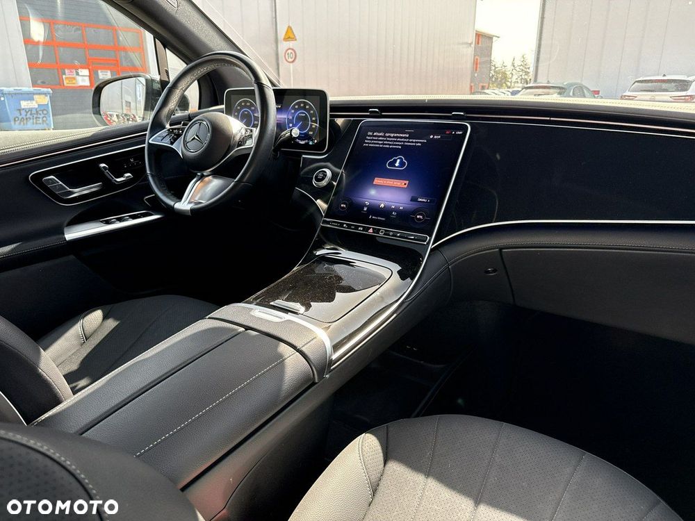 Mercedes-Benz EQE 350 89kWh 4-Matic AMG Line - 23