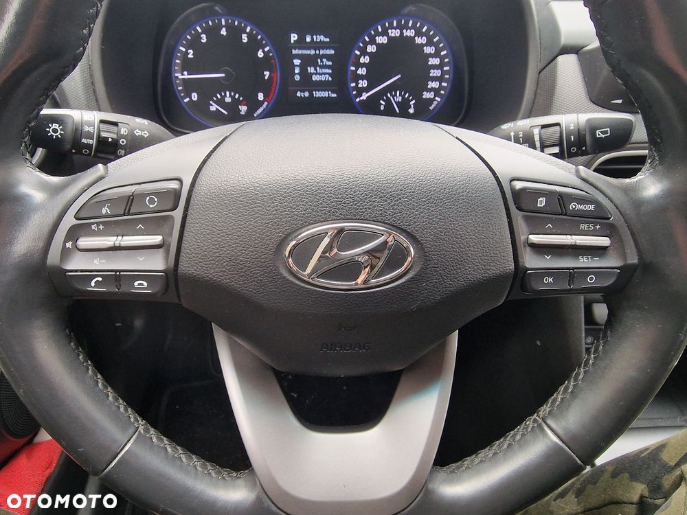 Hyundai Kona - 3