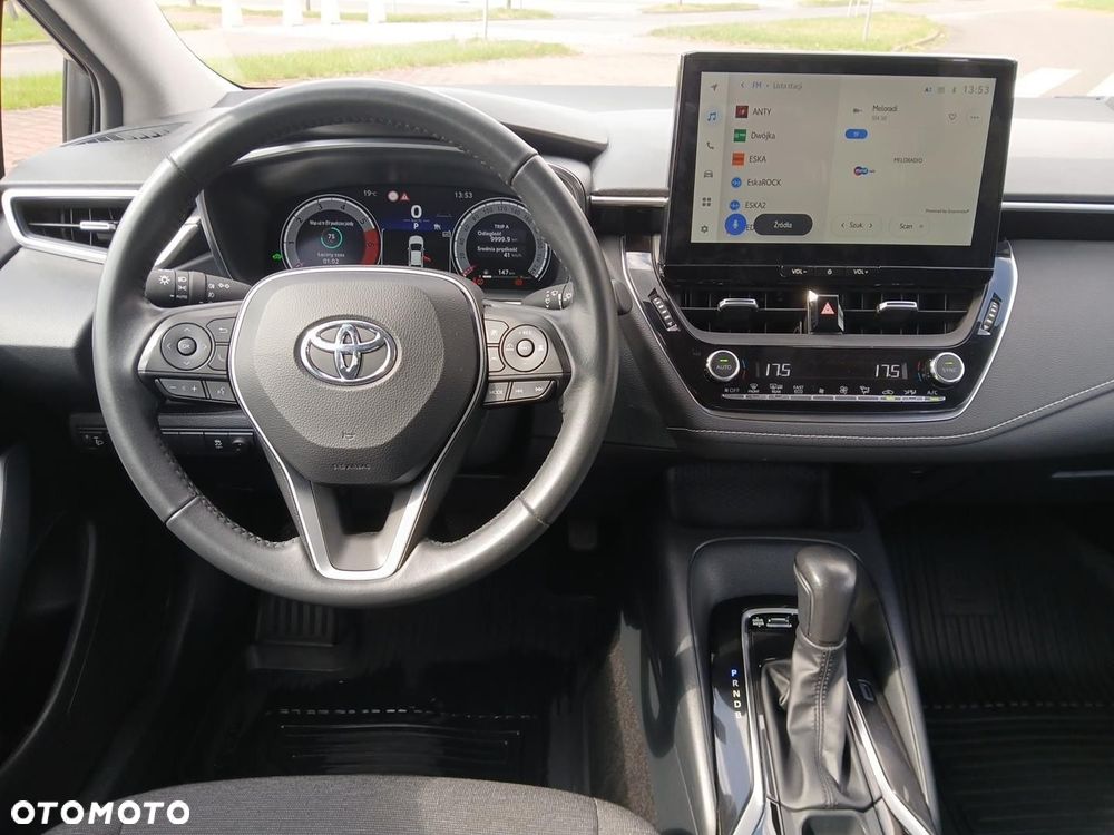 Toyota Corolla 1.8 Hybrid Comfort - 37
