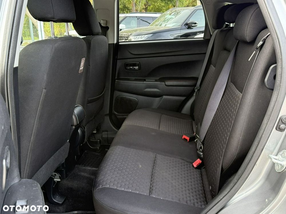 Mitsubishi ASX - 13
