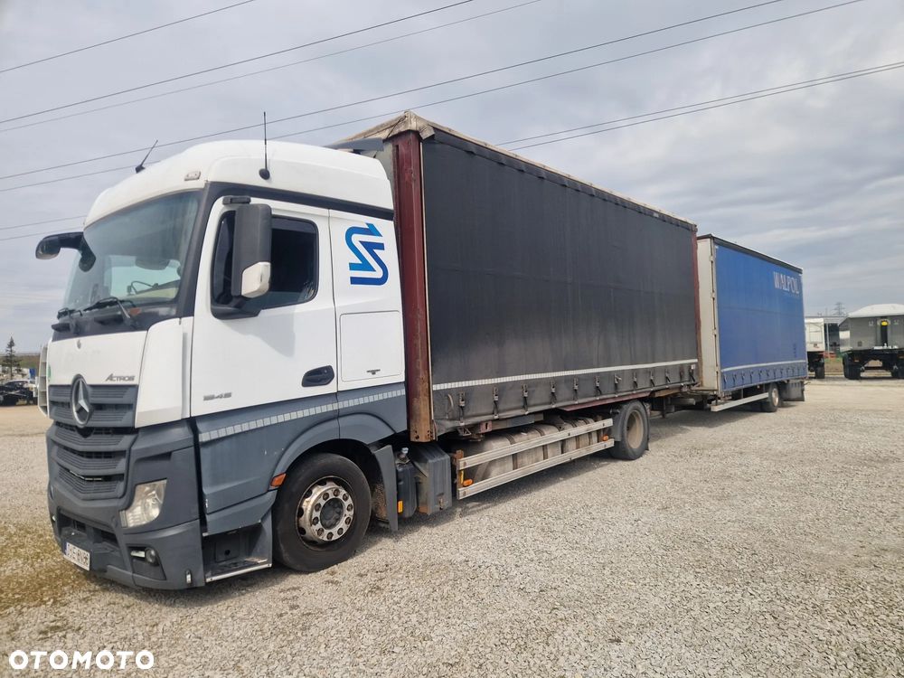 Mercedes-Benz Actros - 1