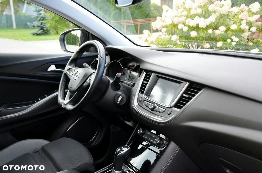 Opel Grandland X - 18
