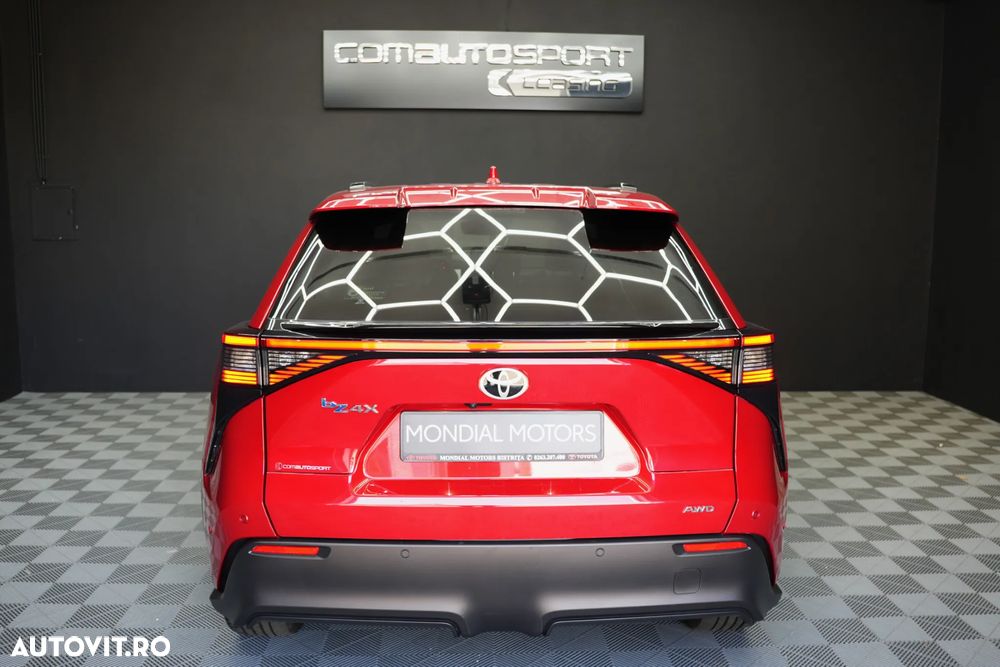 Toyota BZ4X 160 KW AWD (4x4) Luxury - 5