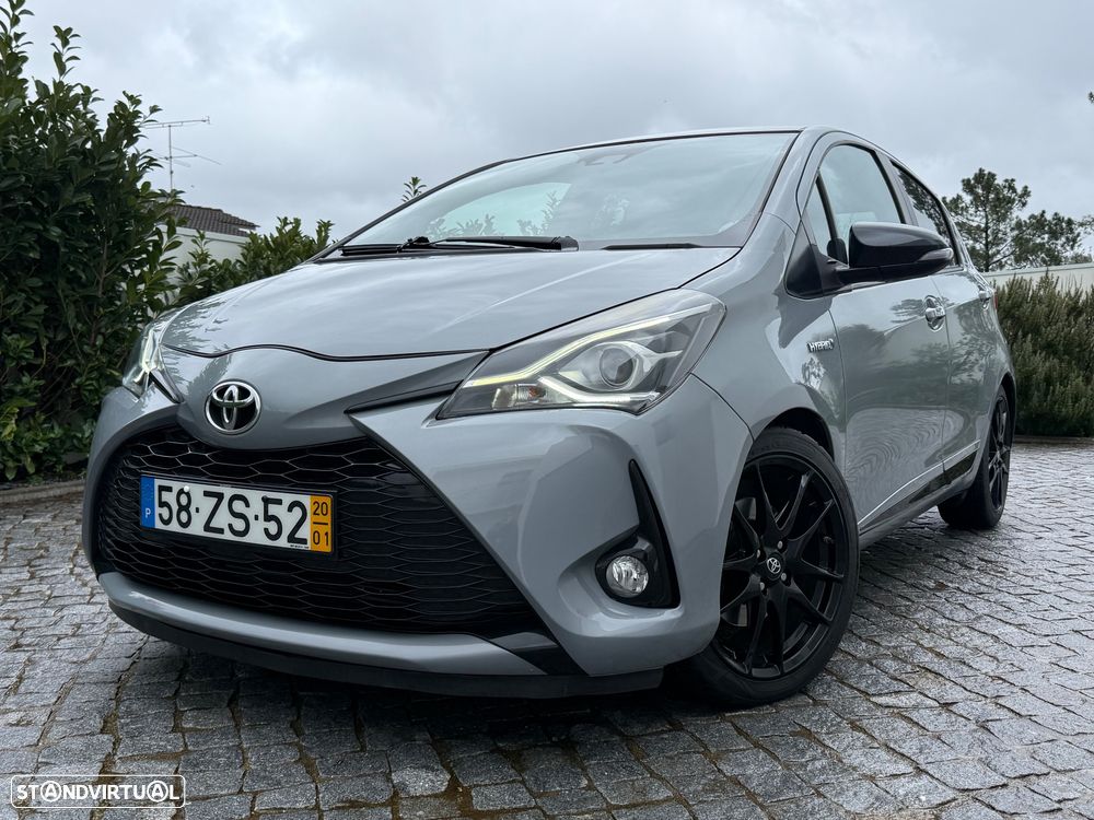 Toyota Yaris 1.5 HSD GR Sport - 1