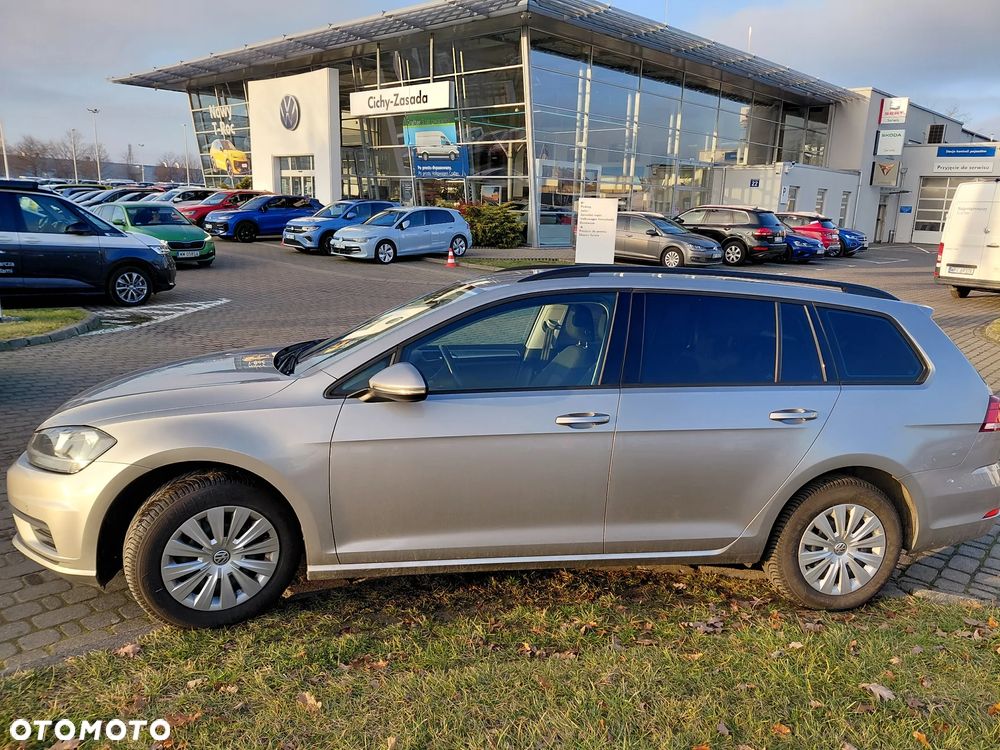 Volkswagen Golf Variant - 2