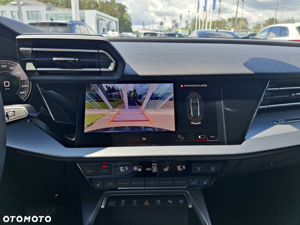 Audi A3 Sportback - 36