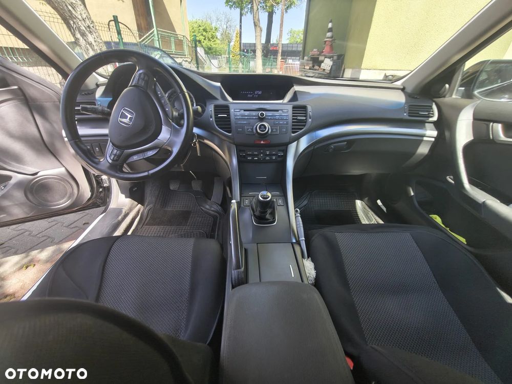 Honda Accord 2.0 Elegance - 9