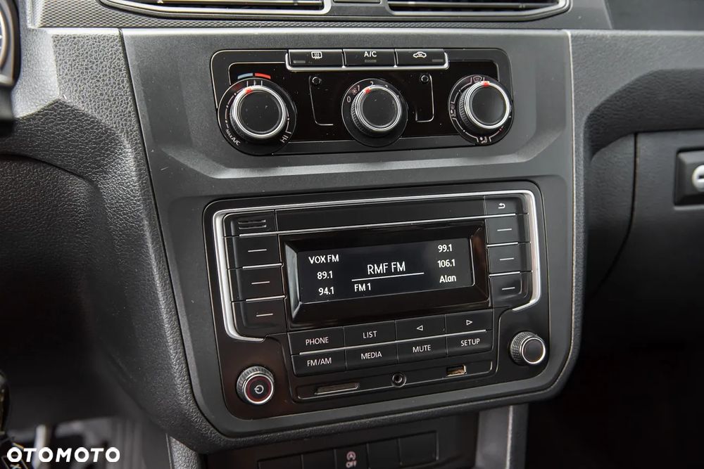 Volkswagen Caddy - 17