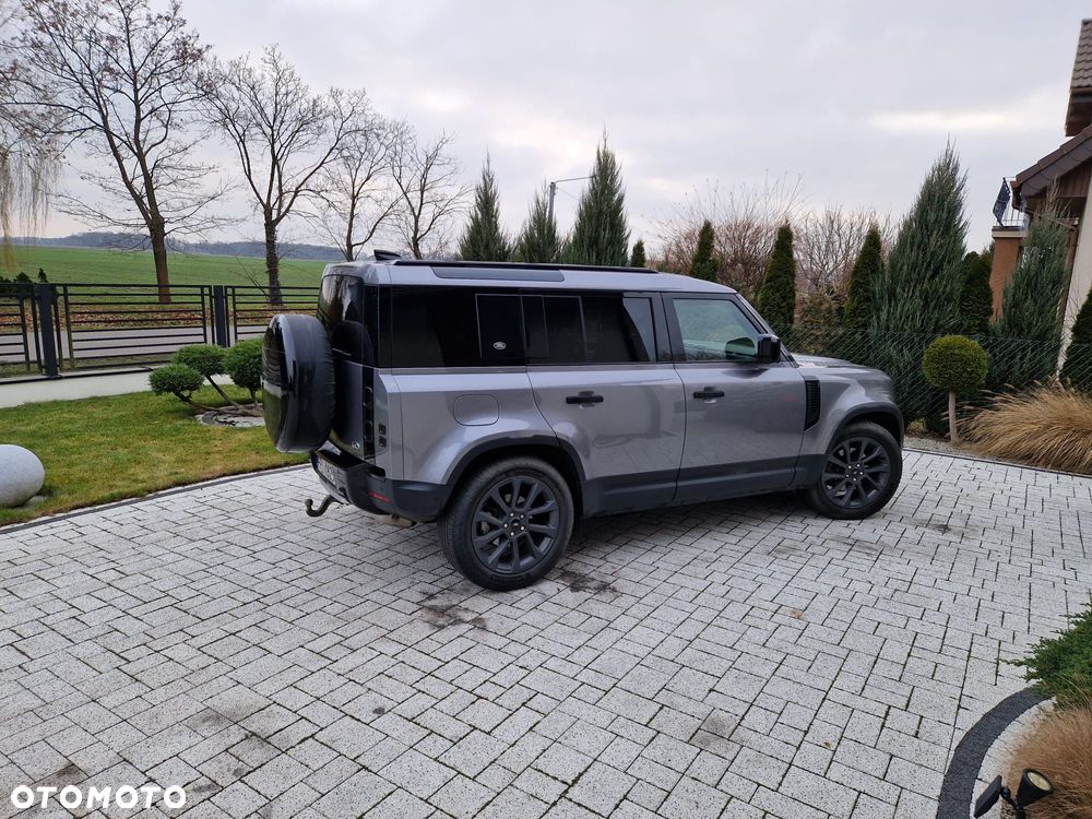 Land Rover Defender 2.0 D240 S - 5