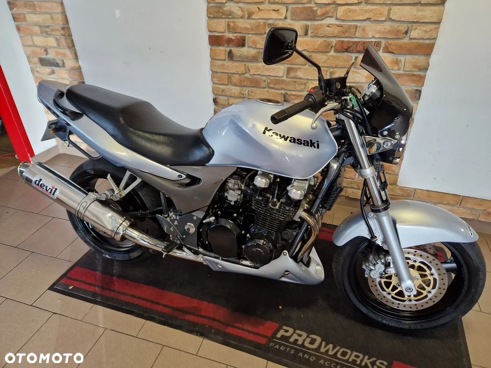 Kawasaki ZR - 2