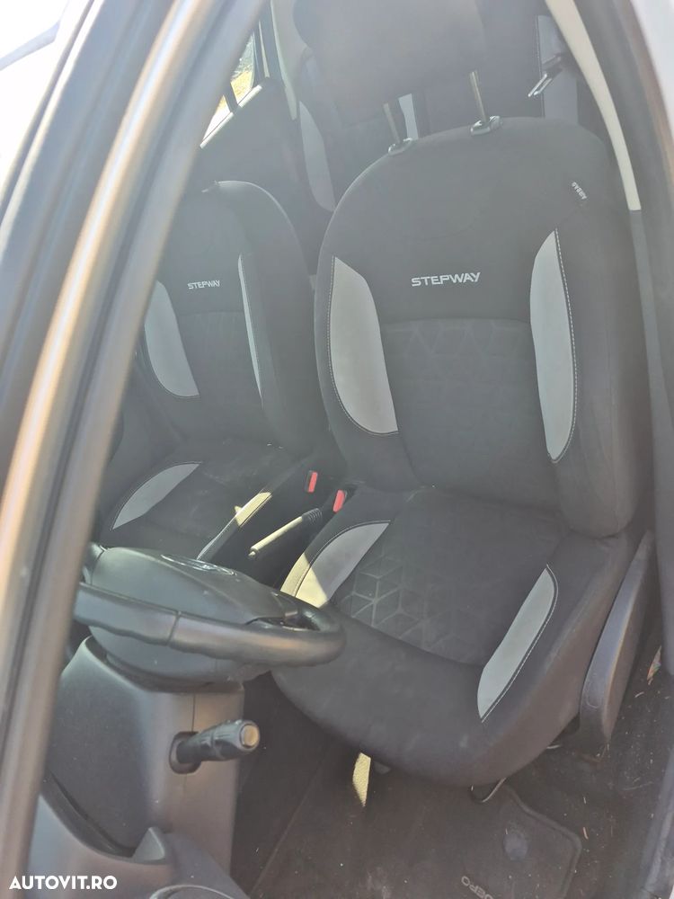 Dacia Sandero 0.9 Stepway - 11