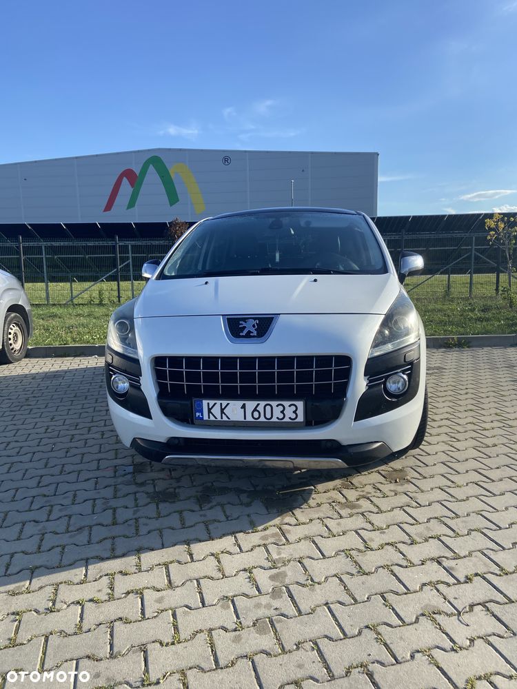 Peugeot 3008 HDi FAP 150 Roland Garros - 2