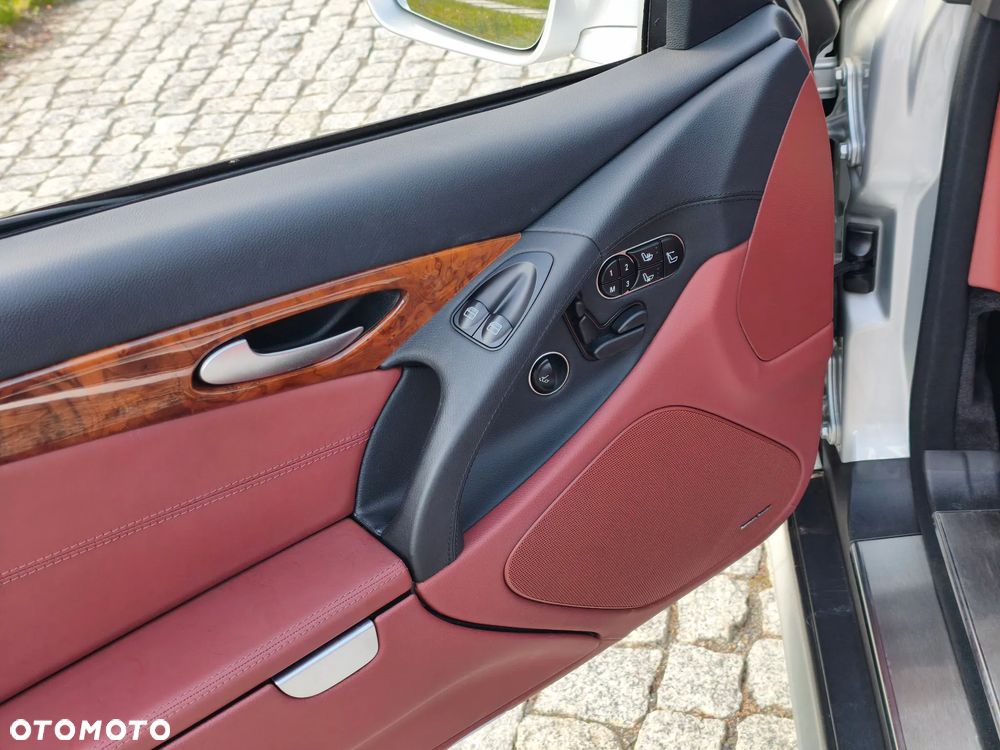 Mercedes-Benz SL 63 AMG SPEEDSHIFT MCT - 10