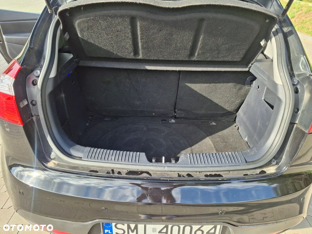 Kia Rio - 20