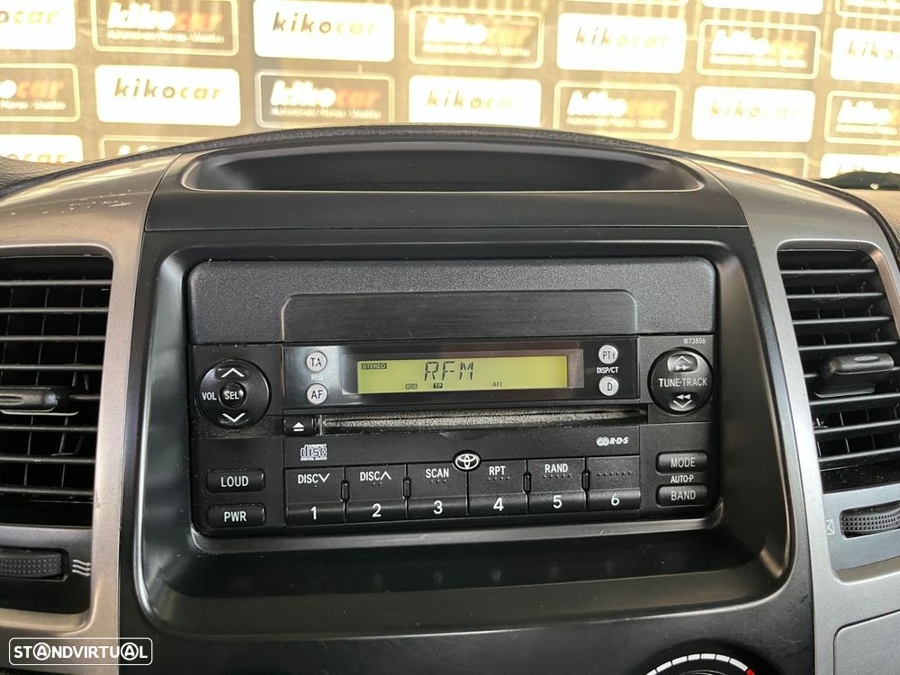 Toyota Land Cruiser 3.0 D-4D - 24