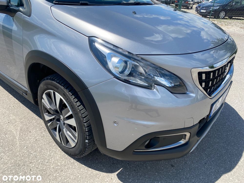 Peugeot 2008 BlueHDi 100 STOP & START Allure - 5