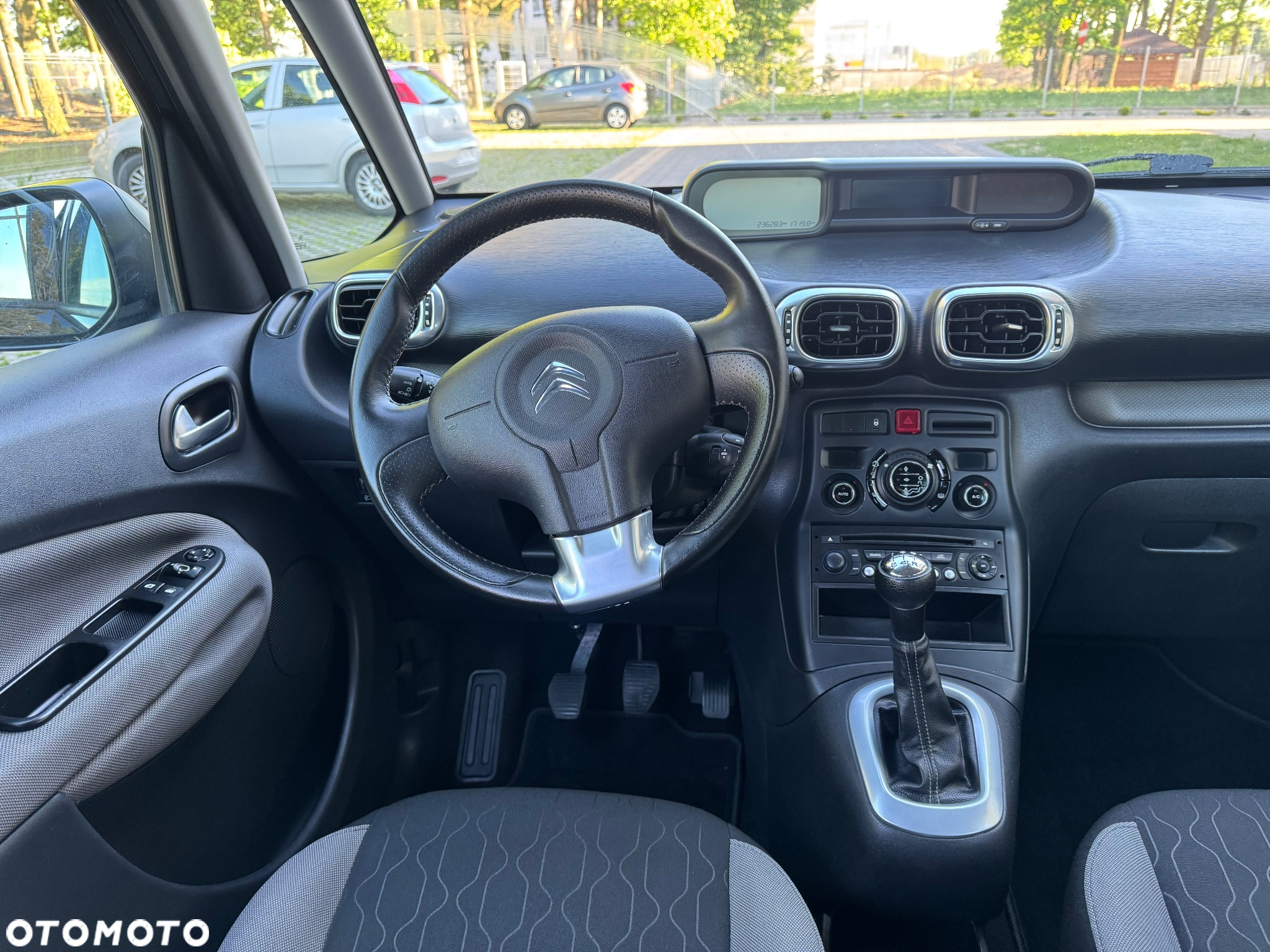 Citroën C3 Picasso 1.6 HDi Selection - 5